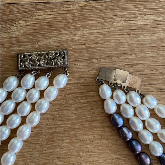 Freshwater pearl choker necklace - Picture 2 of 3